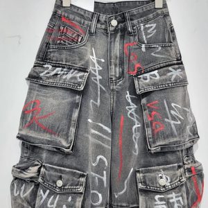 Graffiti Riot Cargo Jeans: Trendy Outfit Ideas for Casual & Concert Looks