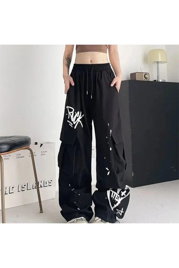 Graffiti Street Cargo Pants: Trendy Outfit Ideas for Casual & Concert Looks