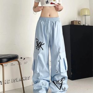 Graffiti Street Cargo Pants: Trendy Outfit Ideas for Casual & Concert Looks