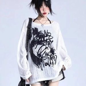 Graffiti Street Style Oversized Sweater: Trendy Outfit Ideas for Every Occasion