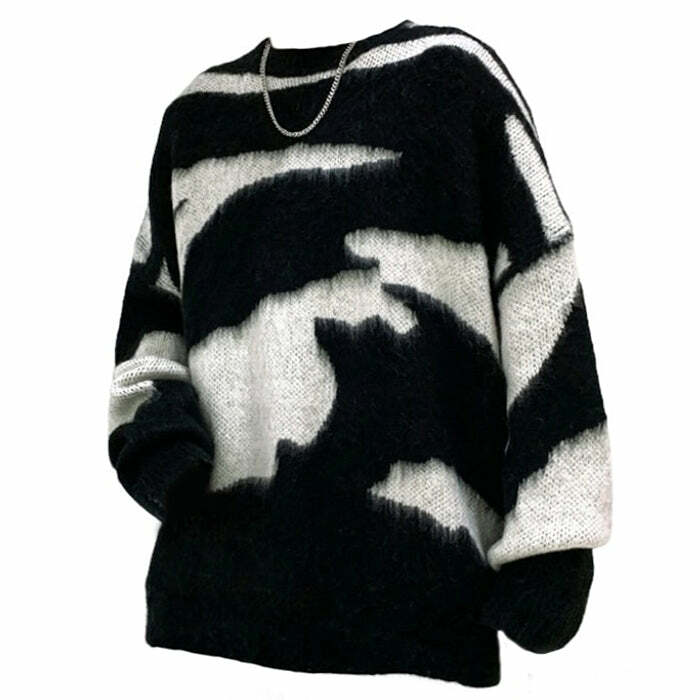 Grunge Aesthetic Fuzzy Sweater: Perfect for Casual Outfits & Concerts