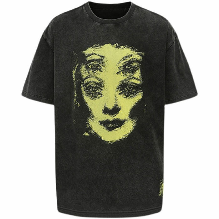 Grunge Ghost Face Graphic T-Shirt: Perfect for Concerts & Casual Outfits