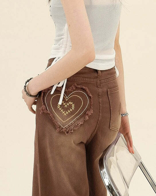 Heart Pocket Brown Jeans: Trendy Outfit Ideas for Every Occasion