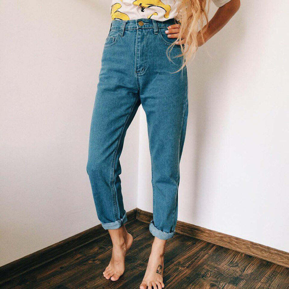 High Waisted Mom Jeans: Versatile Outfit Ideas for Every Occasion