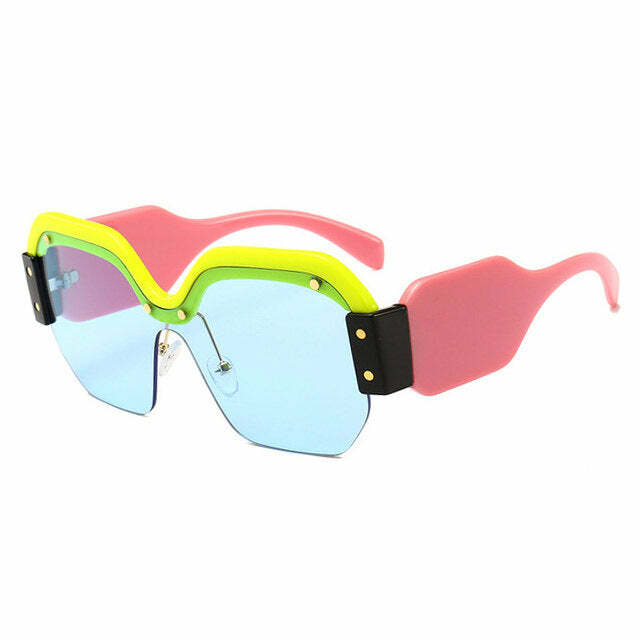 Hit The Charts Sunglasses: Trendy Accessories for Concert & Casual Outfits