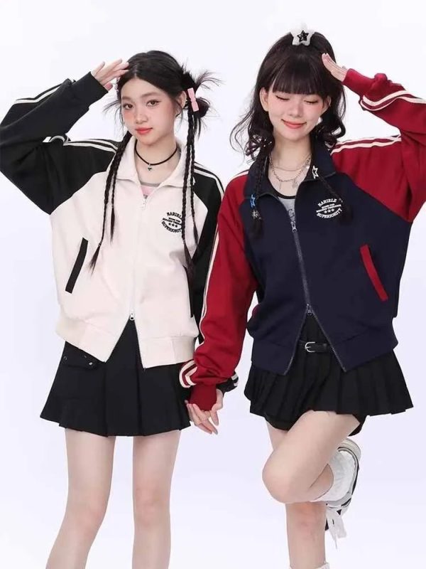 Kawaii Twin Track Jackets: Trendy Outfit Ideas for Spring & Beyond