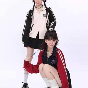 Kawaii Twin Track Jackets: Trendy Outfit Ideas for Spring & Beyond