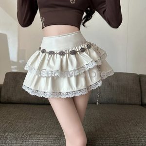 Lace-Trimmed Tiered Mini Skirt: Perfect for Spring Outfits & Concerts