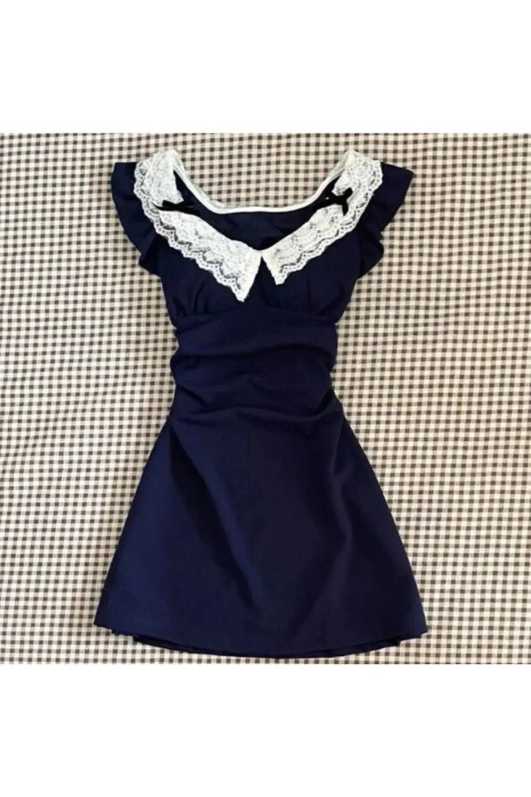 Lace-Trimmed Vintage Doll Dress: Perfect for Prom, Concerts & Date Nights