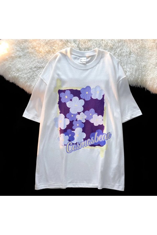 Lavender Blossom Graphic T-Shirt: Trendy Outfit Ideas for Every Occasion