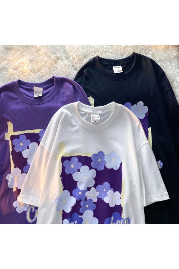 Lavender Blossom Graphic T-Shirt: Trendy Outfit Ideas for Every Occasion