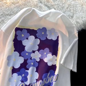 Lavender Blossom Graphic T-Shirt: Trendy Outfit Ideas for Every Occasion