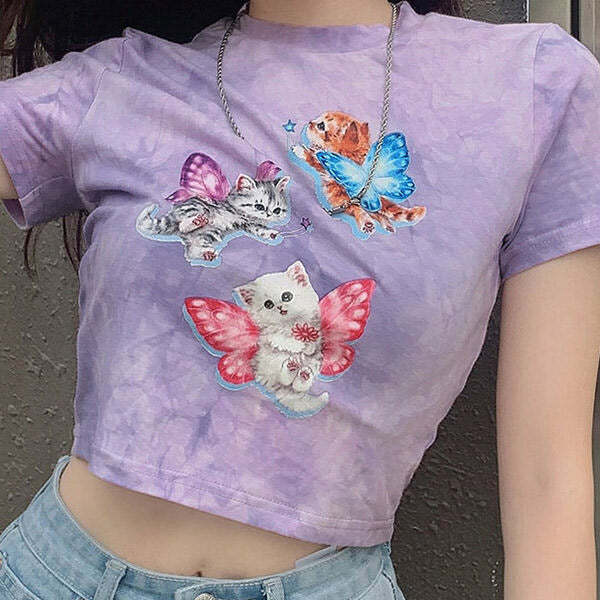 Magic Kitty Crop Top: Trendy Outfit Ideas for Concerts, Casual