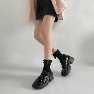 Midnight Heart Chain Platform Shoes for Stunning Outfits & Concert Looks