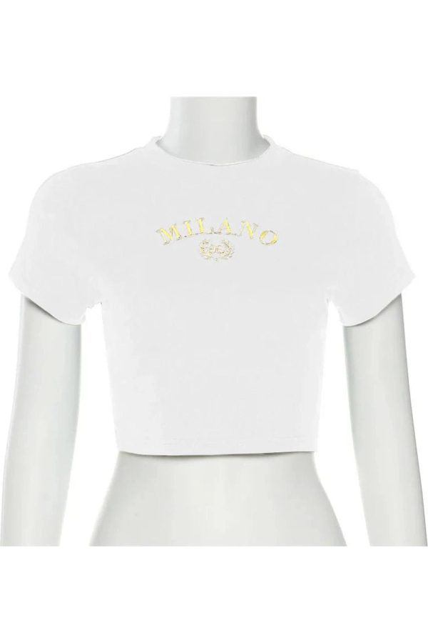 Milano Crest Cropped Top: Trendy Outfit Ideas for Spring & Beyond