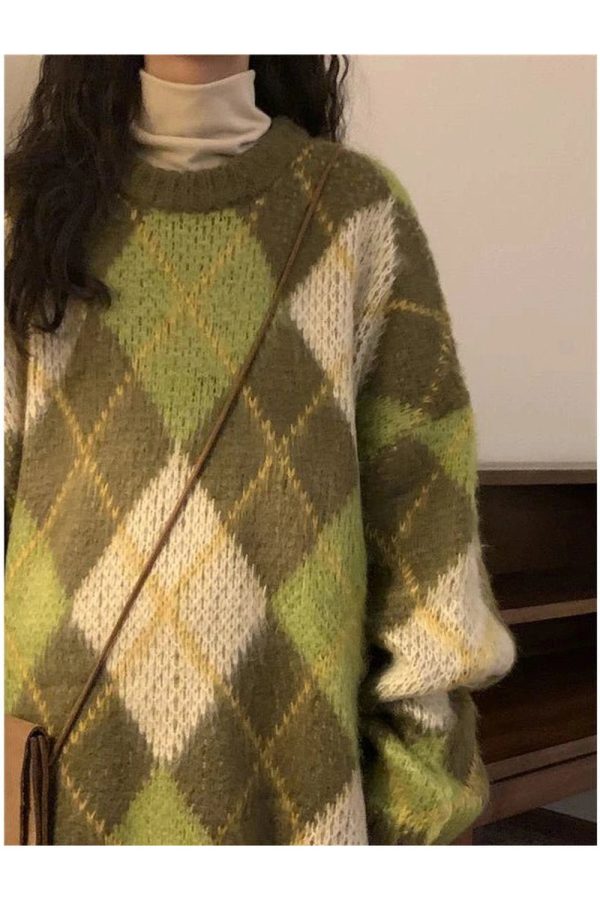 Mossy Plaid Oversized Sweater: Perfect for Spring Outfits & Casual Looks