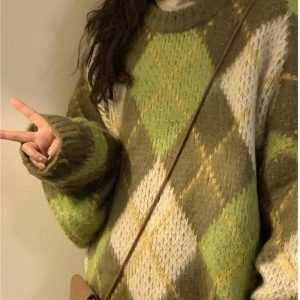 Mossy Plaid Oversized Sweater: Perfect for Spring Outfits & Casual Looks