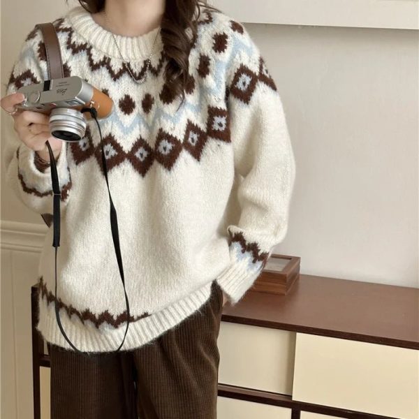 Nordic Charm Knit Sweater: Perfect for Spring Outfits & Casual Looks