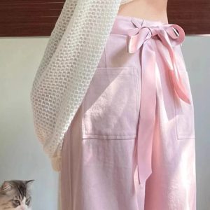 Pink Bow Lace-Up Pants: Trendy Outfit Ideas for Spring & Beyond