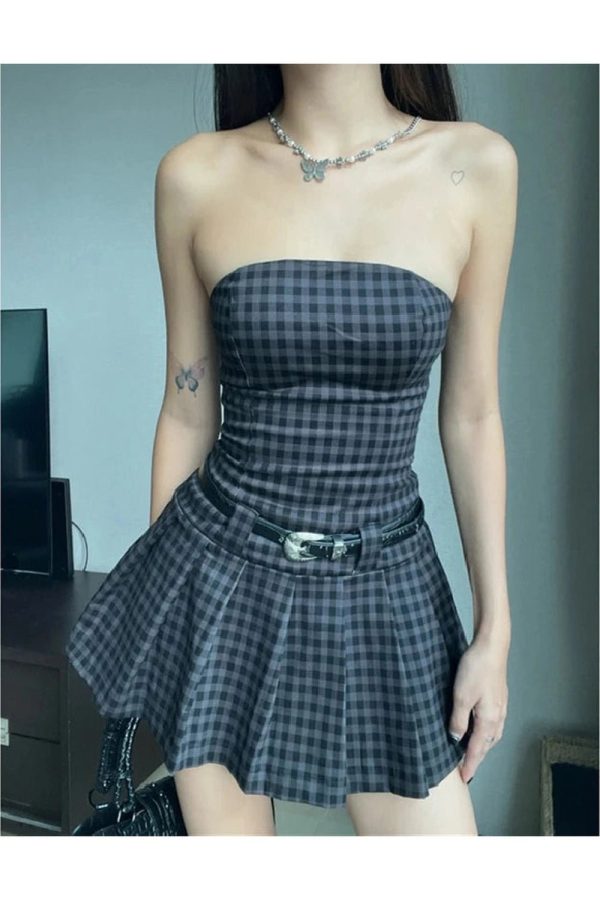 Plaid Strapless Skater Dress: Perfect for Spring Outfits & Date Nights