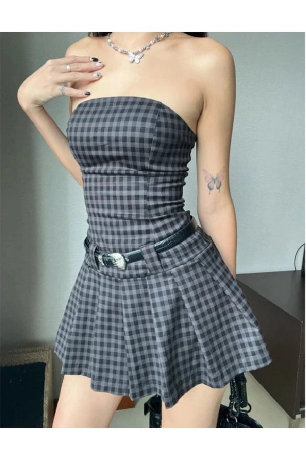 Plaid Strapless Skater Dress: Perfect for Spring Outfits & Date Nights