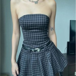 Plaid Strapless Skater Dress: Perfect for Spring Outfits & Date Nights