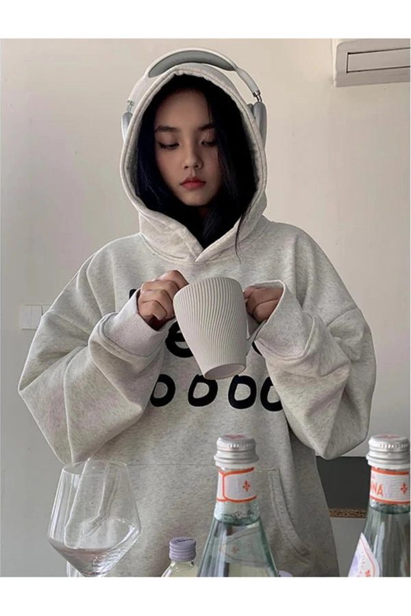 Playful Oversized Hoodie: Perfect for Casual Outfits & Concert Vibes