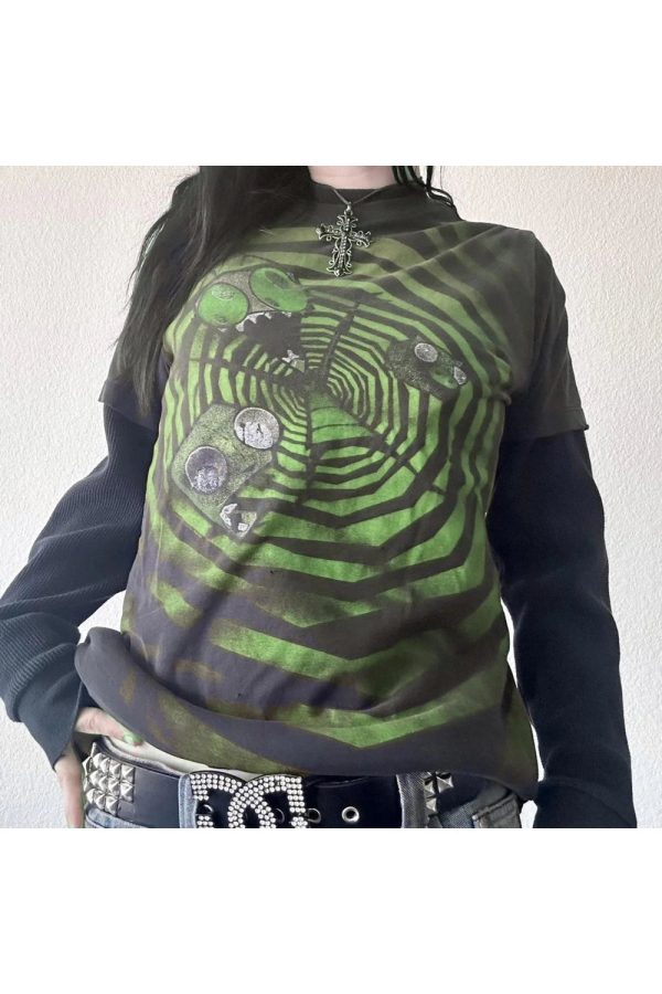 Psychedelic Spiral Graphic T-Shirt: Trendy Outfit Ideas for Every Occasion