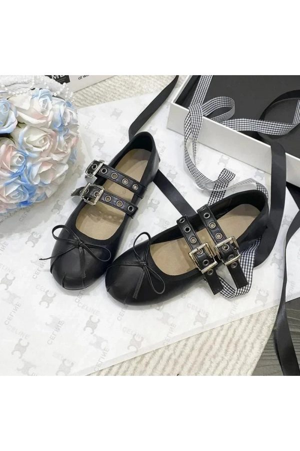 Punk Double Buckle Mary Janes: Perfect for Concerts & Casual Outfits