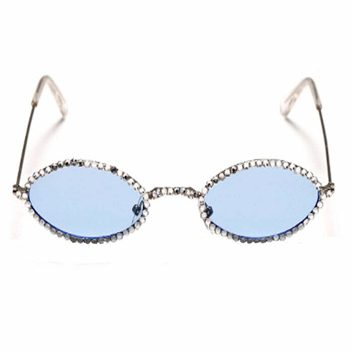 Rhinestone Oval Glasses: Elevate Your Outfit with Chic Accessories