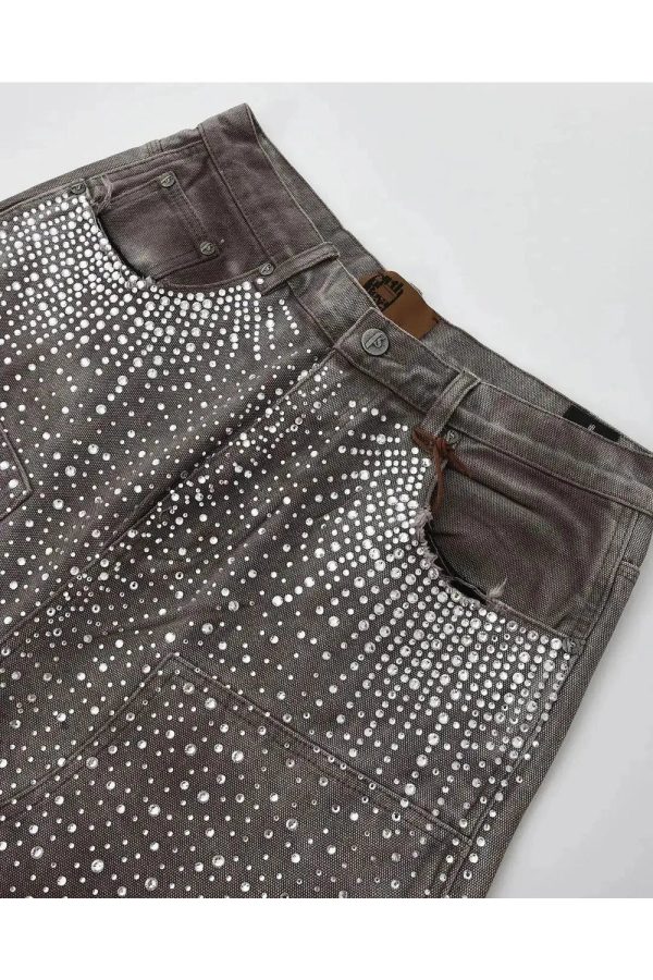 Rhinestone Studded Distressed Denim Shorts: Trendy Outfit Ideas for Summer