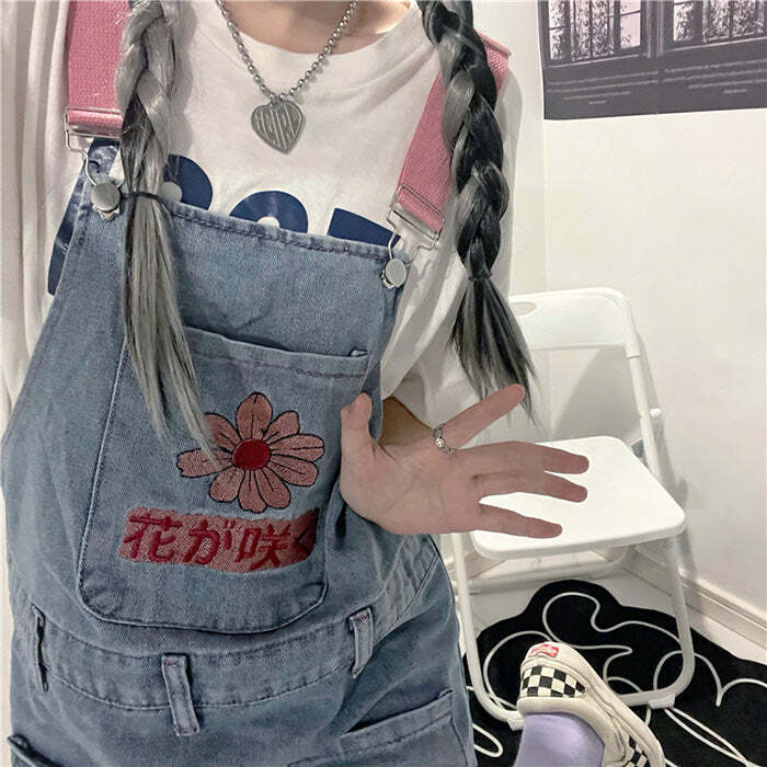 Sakura Embroidery Dungaree Shorts: Cute Outfit Ideas for Spring & Summer