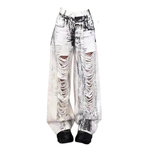 Shattered Chaos Ripped Jeans: Trendy Outfit Ideas for Every Occasion