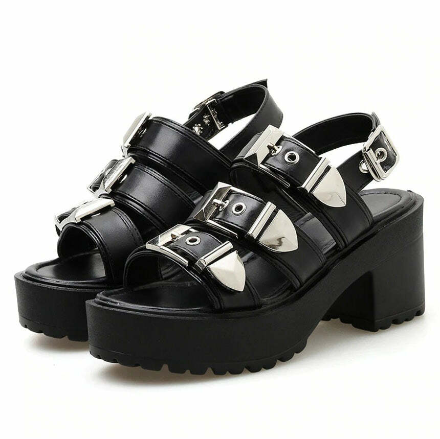 Stylish Pocket Money Buckle Sandals for Effortless Spring Outfits