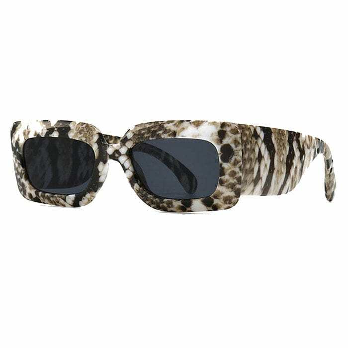 Trendy Animal Behavior Sunglasses for Stylish Spring & Summer Outfits