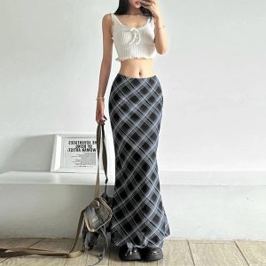 Trendy Black and Blue Plaid Maxi Skirt: Perfect for Spring Outfits