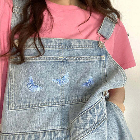 Trendy Butterfly Denim Dungaree Shorts: Perfect for Spring Outfits