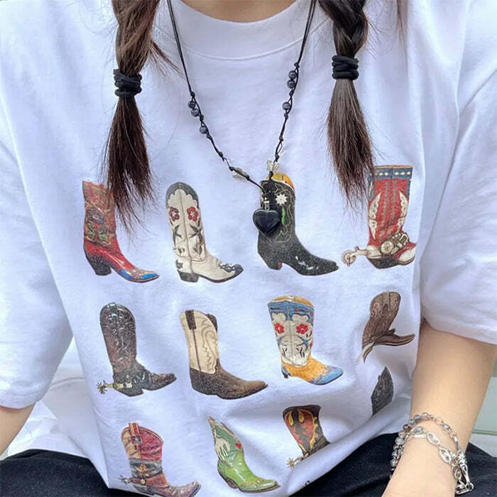 Trendy Cowboy Boots Graphic Tee: Perfect for Concerts & Casual Outfits