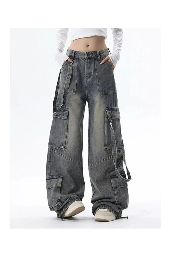 Trendy Extreme Wide-Leg Cargo Jeans: Perfect for Casual & Concert Outfits