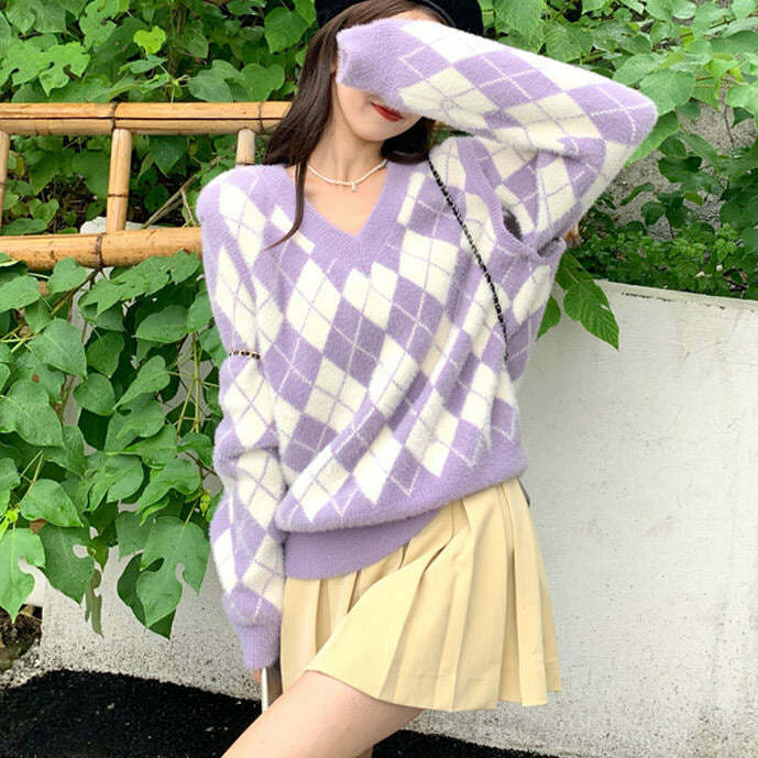 Trendy Fuzzy Argyle Sweater: Perfect for Spring Outfits & Casual Looks