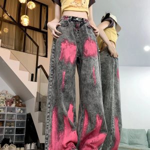 Trendy Graffiti Splash Wide-Leg Jeans: Perfect for Casual Outfits