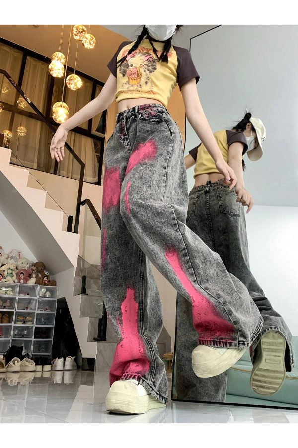 Trendy Graffiti Splash Wide-Leg Jeans: Perfect for Casual Outfits