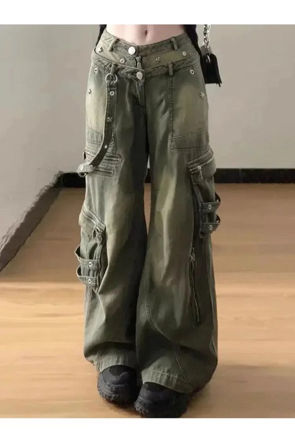 Trendy Grunge Strapped Cargo Pants: Perfect for Casual Outfits & Concerts