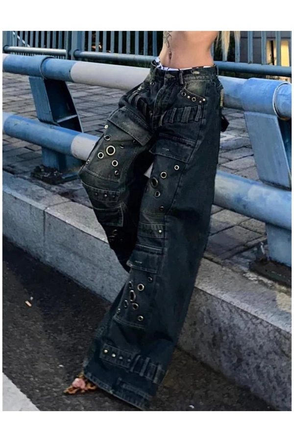 Trendy Industrial Grommet Cargo Jeans: Perfect for Casual & Concert Outfits