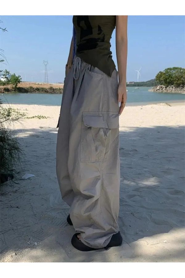 Trendy Oversized Cargo Parachute Pants for Stylish Outfit Ideas