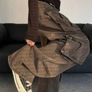 Trendy Oversized Utility Cargo Pants: Perfect for Casual & Concert Outfits