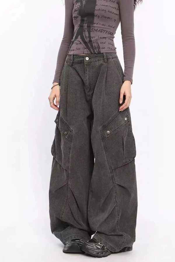 Trendy Oversized Utility Cargo Pants: Perfect for Casual & Concert Outfits