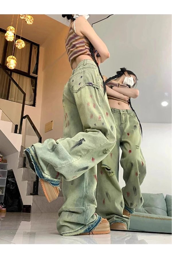 Trendy Paint Splatter Grunge Wide-Leg Jeans for Stylish Outfit Ideas