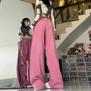 Trendy Pink Wide-Leg Pants: Perfect for Streetwear & Casual Outfit Ideas