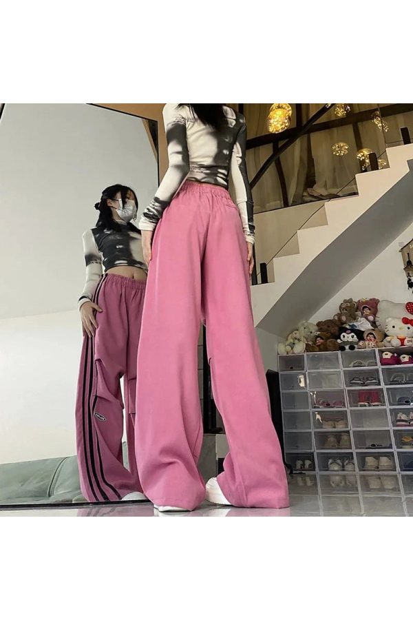 Trendy Pink Wide-Leg Pants: Perfect for Streetwear & Casual Outfit Ideas